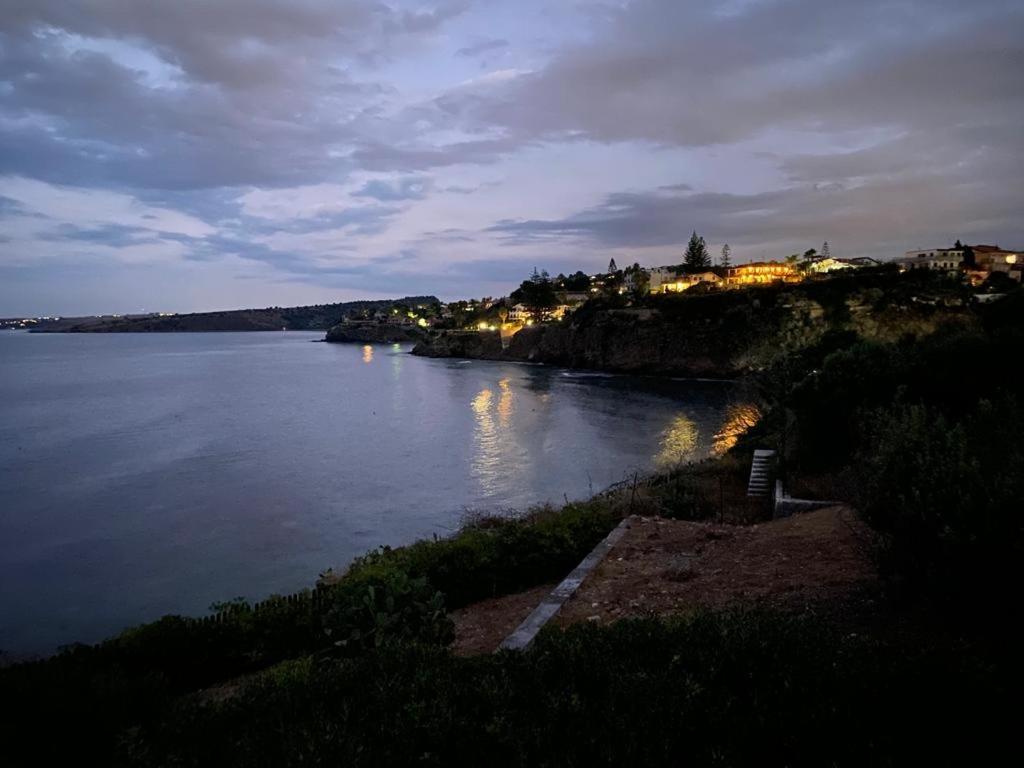 Villa Vela Аугуста Екстер'єр фото