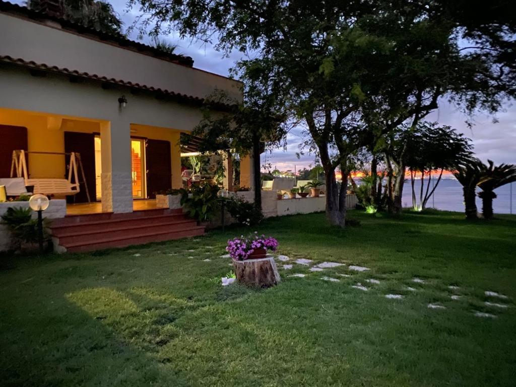 Villa Vela Аугуста Екстер'єр фото